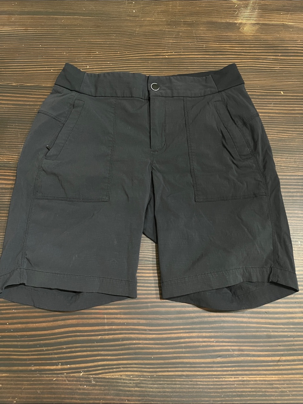 Athleta Black Zip-Pocket Performance Shorts